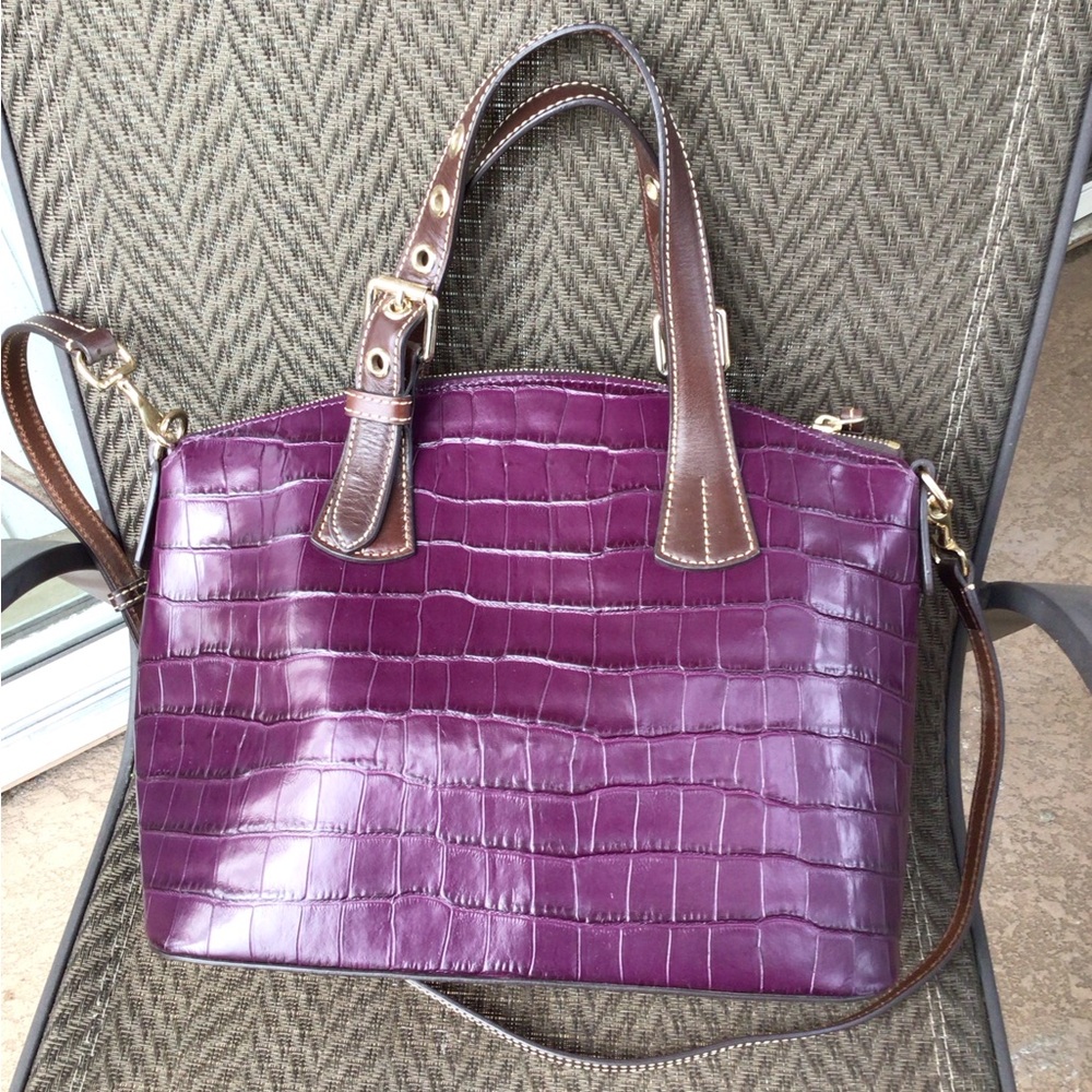 ❌️SOLD❌️ Dooney & Bourke TRINA Grape Croc  Leather Satchel Bag - Picture 4 of 8